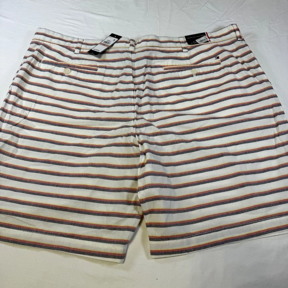 NWT Tommy Hilfiger Striped Shorts 9